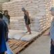 Distribusi Jagung ke Gudang Bulog Dikawal Polsek Gerung