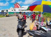 Pastikan Logistik Aman, Polres Lombok Barat Sosialisasi Layanan Darurat KEMOS 110 di Pelabuhan Gili Mas