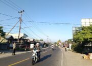 Polsek Gangga Gelar Rawan Pagi dan Gatur Lalin di Depan Pasar Gondang