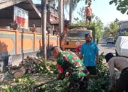 Koramil Cakranegara Perkuat Kebersamaan Lewat Gotong Royong Lingkungan