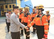 Polri Kembali Kirim Tim SAR dan Bantuan Logistik untuk Percepat Penanganan Gempa NTT