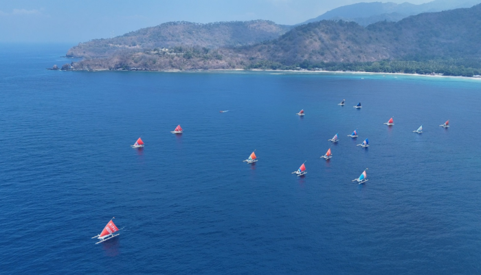 Parade Perahu Layar Meriahkan Penutupan Festival Pesisir